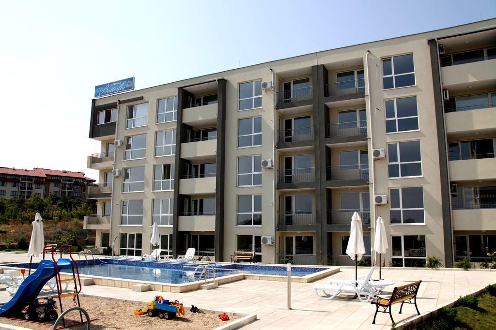 Menada Butterfly Apartment Sveti Vlas Buitenkant foto