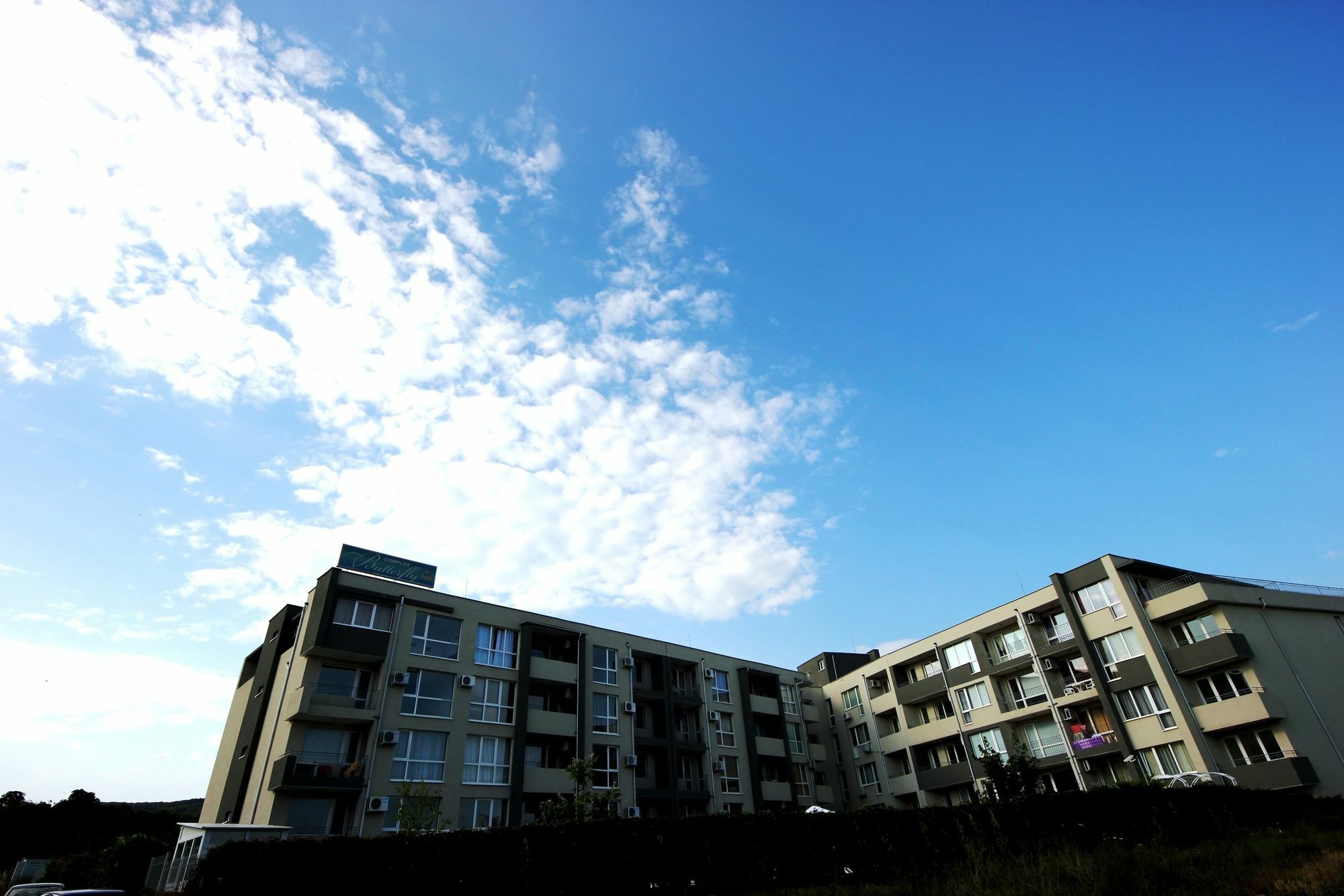 Menada Butterfly Apartment Sveti Vlas Buitenkant foto